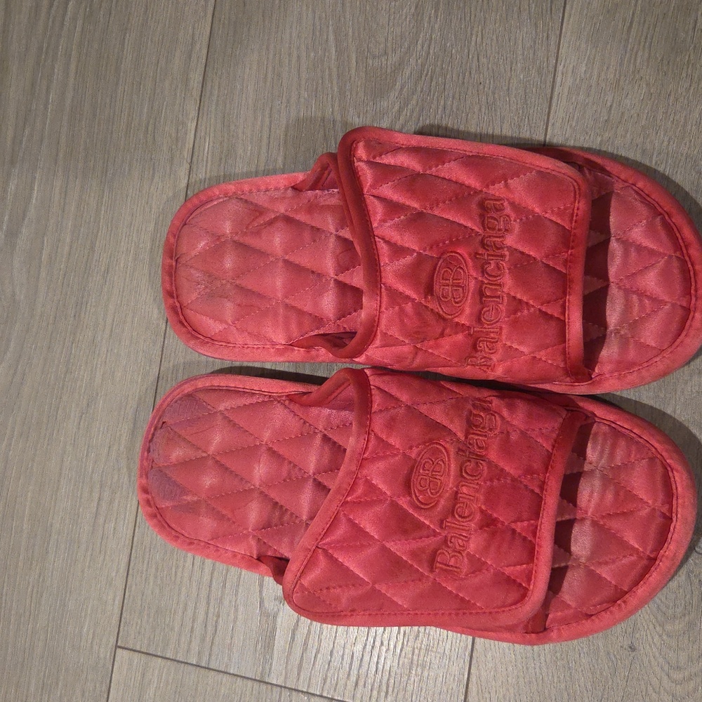 Balenciaga Quilted Slipper - Picture 2 of 9